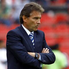 Carlos de los Cobos es el nuevo director técnico de El Salvador