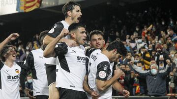 02/02/22 PARTIDO COPA DEL REY CUARTOS DE FINAL
VALENCIA - CADIZ
GOL 2-1 HUGO DURO ALEGRIA MAXI GUEDES GUILLAMON