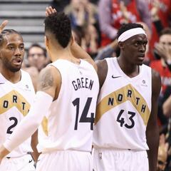 Marc (19+8+6) ya es titular y Leonard (38) decide de nuevo