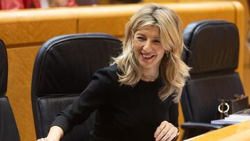 La vicpresidenta segunda y ministra de Trabajo, Yolanda Díaz, durante un pleno del Congreso de los Diputados, en el Palacio del Senado, a 10 de enero de 2024, en Madrid (España). El Pleno del Congreso, en su primera reunión del año, debate y vota los objetivos de estabilidad presupuestaria y de deuda pública para el conjunto de las administraciones, un primer paso en la tramitación de los Presupuestos Generales de 2024. El Gobierno de coalición cuenta con apoyos suficientes para superar este trámite, pero el PP puede tumbarlos cuando haya que debatirlos en el Senado. El pleno se celebra en el Senado porque el hemiciclo del Congreso de los Diputados está en obras.
10 ENERO 2024;PRESUPUESTOS GENERALES DEL AÑO :;2024;GOBIERNO;PLENO;CONGRESO;SENADO
Eduardo Parra / Europa Press
10/01/2024