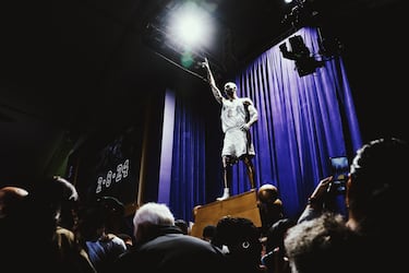 Máxima expectación de los medios de comunicación cuando se reveló la figura de Bryant.