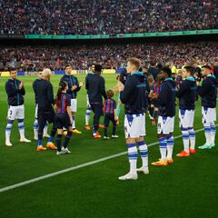 What is a ‘guard of honor’ in soccer? When do teams do it?