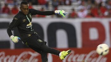 Iván Arboleda no saldrá de Banfield