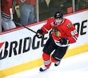 Patrick Kane deja a Chicago a un triunfo de la Stanley Cup