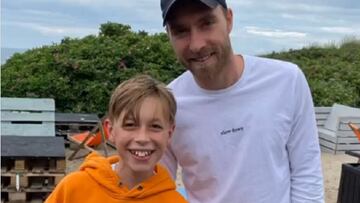 Eriksen, feliz en la playa.