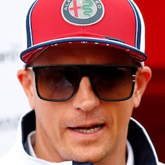 When will former F1 champion Kimi Raikkonen make his NASCAR debut?