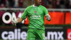 Miguel Jiménez da batalla a los grandes porteros por primera ocasión