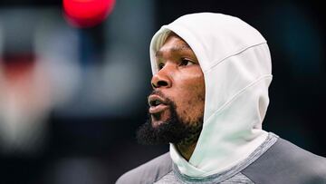 Kevin Durant se lesionó en el calentamiento del Suns-Thunder y estará de baja de forma indefinida. Palo total para el equipo de Arizona y para la NBA.