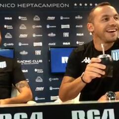 "Jugabas con 10 personas": Díaz y su broma a Arias sobre La Calera