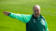 Rafa Benítez durante un entrenamiento del Celta en Balaídos.