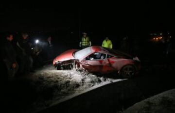 El volante de la selección sufrió un accidente por alcance cuando retornaba a la concentración de la Roja.