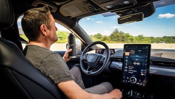 Cuáles son y cómo funcionan los sistemas de asistencia a la conducción que puede tener un automóvil