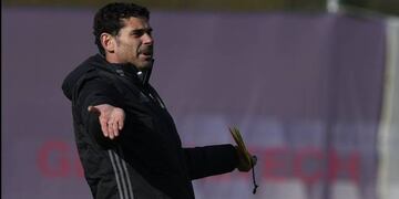 18/01/17 REAL OVIEDO ENTRENAMIENTO  FERNANDO HIERRO