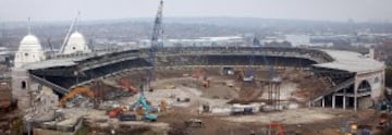 Demolición del Estadio de Wembley en diciembre de 2002.