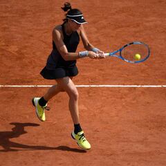 Muguruza bate a Ferro y pasa a tercera ronda de Roland Garros