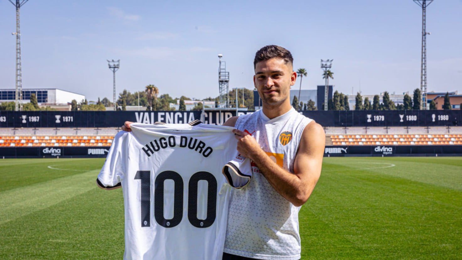 Duro - Từ Ngôi Sao Đang Lên Đến Mũi Công Chủ Lực Đầy Hiệu Quả Duro - Từ Ngôi Sao Đang Lên Đến Mũi Công Chủ Lực Đầy Hiệu Quả