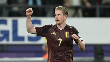Belgium's midfielder #07 Kevin de Bruyne celebrates after scoring his team fifth goal during the FIFA World cup 2026 1st round day 6, Group J qualification football match between Belgium and Kazakhstan, at the Lotto Park stadium in Anderlecht, Brussels Capital Region, on September 7, 2025. (Photo by NICOLAS TUCAT / AFP)