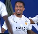 Justin Kluivert se estrenó en LaLiga con un golazo escandaloso: disfruten...