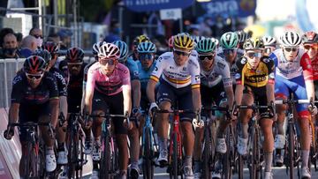 Horario, c&oacute;mo y d&oacute;nde ver la etapa 15 del Giro de Italia 2021 entre Grado y Gorizia con un recorrido de 147 kil&oacute;metros. Egan Bernal saldr&aacute; de rosa.