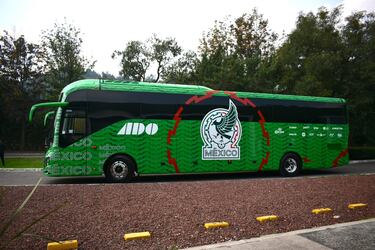Presenta ADO autobús oficial de la Selección Mexicana para el Mundial de Qatar 2022
