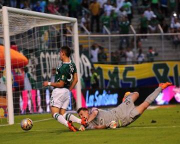 Nacional sacó ventaja de dos goles en el primer partido de la Superliga disputado en Palmaseca.