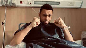 Coquelin, jugador del Villarreal, tras su operaci&oacute;n.