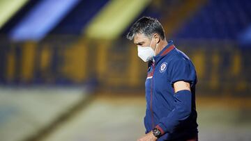 ROBERT SIBOLDI CRUZ AZUL COACH during the game Tigres UANL vs Cruz Azul, corresponding to the first leg of the Quarterfinals of the 2020 Torneo Guard1anes Apertura of the Liga BBVA MX, at Universitario Stadium, on November 26, 2020.
<br><br>
ROBERT SIBOLDI DT DE CRUZ AZUL durante el partido Tigres UANL vs Cruz Azul, correspondiente al partido de Ida de los Cuartos de Final del Torneo Apertura Guard1anes 2020 de la Liga BBVA MX, en el Estadio Universitario, el 26 de Noviembre de 2020.