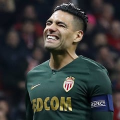 Falcao, Bacca... Colombianos con problemas de descenso