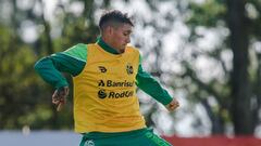 Nicolás Castillo debuta en Brasil, pero su equipo sufre una derrota