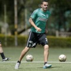 Bernal: "En Nacional no existen celos, apoyo a Sebastián"