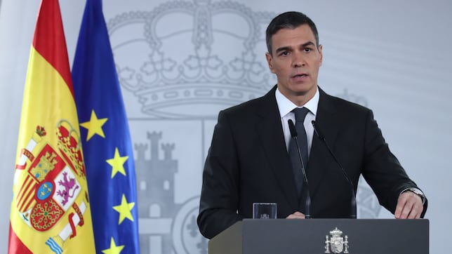 ¿Por qué se ha tardado tanto en enviar al Ejército a la zona cero de la DANA? Estas son las explicaciones de Pedro Sánchez