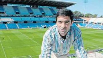 <b>Javi Guerrero.</b> "El último día hábil fichamos cinco jugadores; tarde pero acertamos"