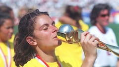 How many Olympic medals did Mia Hamm win?