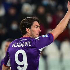 PSG interested in Vlahovic as replacement for Real Madrid target Mbappe