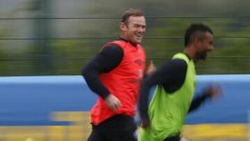 Rooney, entrenándose.