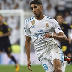 Achraf suple con nota a Carvajal