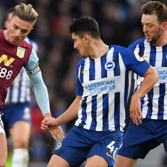 Steven Alzate vuelve a ser lateral en el empate de Brighton