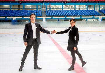 Pareja de bailarines sobre hielo, de 30 y 32 años de edad, respectivamente. Han sido la primera pareja española de danza sobre hielo en conseguir una medalla en una prueba de Grand Prix en Rostelecom Cup 2018; y dos veces campeones de España, en 2016 y 2018.