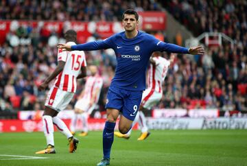 Es el único futbolista español que forma parte de esta lista. Con su reciente fichaje por el AC Milan ya son siete los traspasos que ha protagonizado, el más caro el de su paso desde el Real Madrid hasta el Chelsea por 66 millones en 2017.