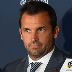 Chris Klein afuera de LA Galaxy y Greg Vanney se queda por ahora