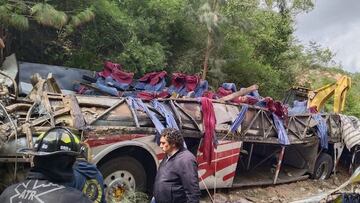 Autobús de pasajeros se vuelca en Oaxaca: Qué pasó y últimas noticias