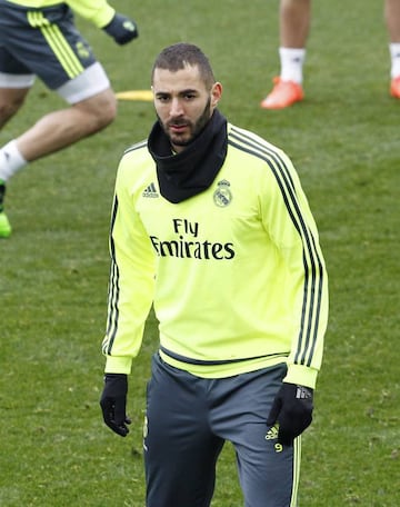 Karim Benzema still out injured and will miss game against Roma.