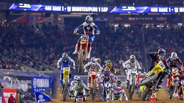 Jorge Prado, con la KTM en el Supercross de Houston.