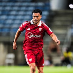 Premiere Lazo coloca o rosto melhor para o Sevilha