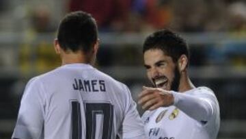 En Inglaterra ven a Hazard en el Madrid si salen Isco y James