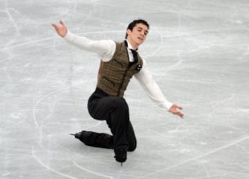 En 2012 Javier Fernández ganó el Skate Canada, tras acabar por delante del campeón mundial vigente y número 1, Patrick Chan, tanto en el programa corto como en el programa libre, su mejor resultado hasta la fecha en una competición internacional