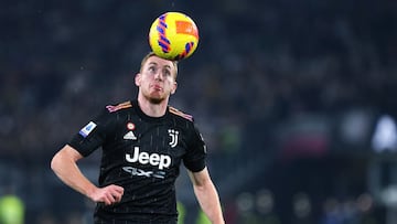 Mercado de fichajes en directo: altas, bajas, renovaciones y reacciones | Última hora hoy