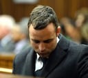 El forense contradice a Pistorius: su novia comió antes de morir