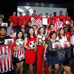 Gracias Atlético: el equipo promociona LaLiga en Singapur