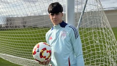 Lezcano, un ‘muro’ de 17 años que idolatra a Militao: “Se ha puesto el 3 por él”